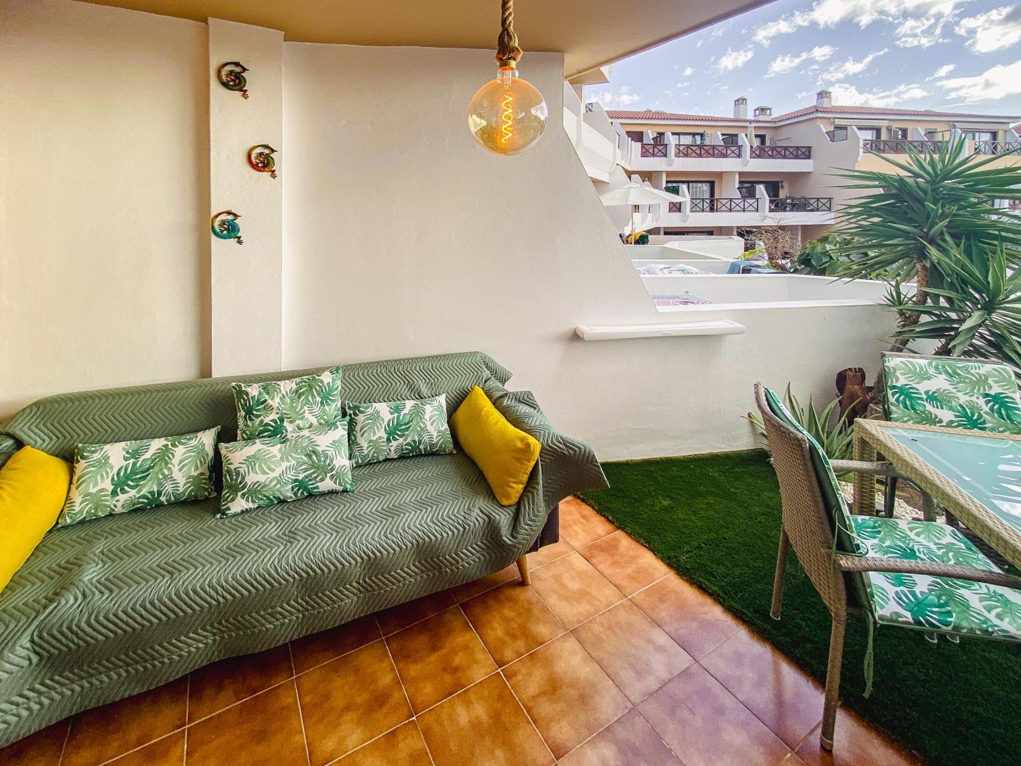 Forest Flat - Big Heated Pool, Terrace, Tv Channels, Golf Courses San Miguel de Abona Buitenkant foto